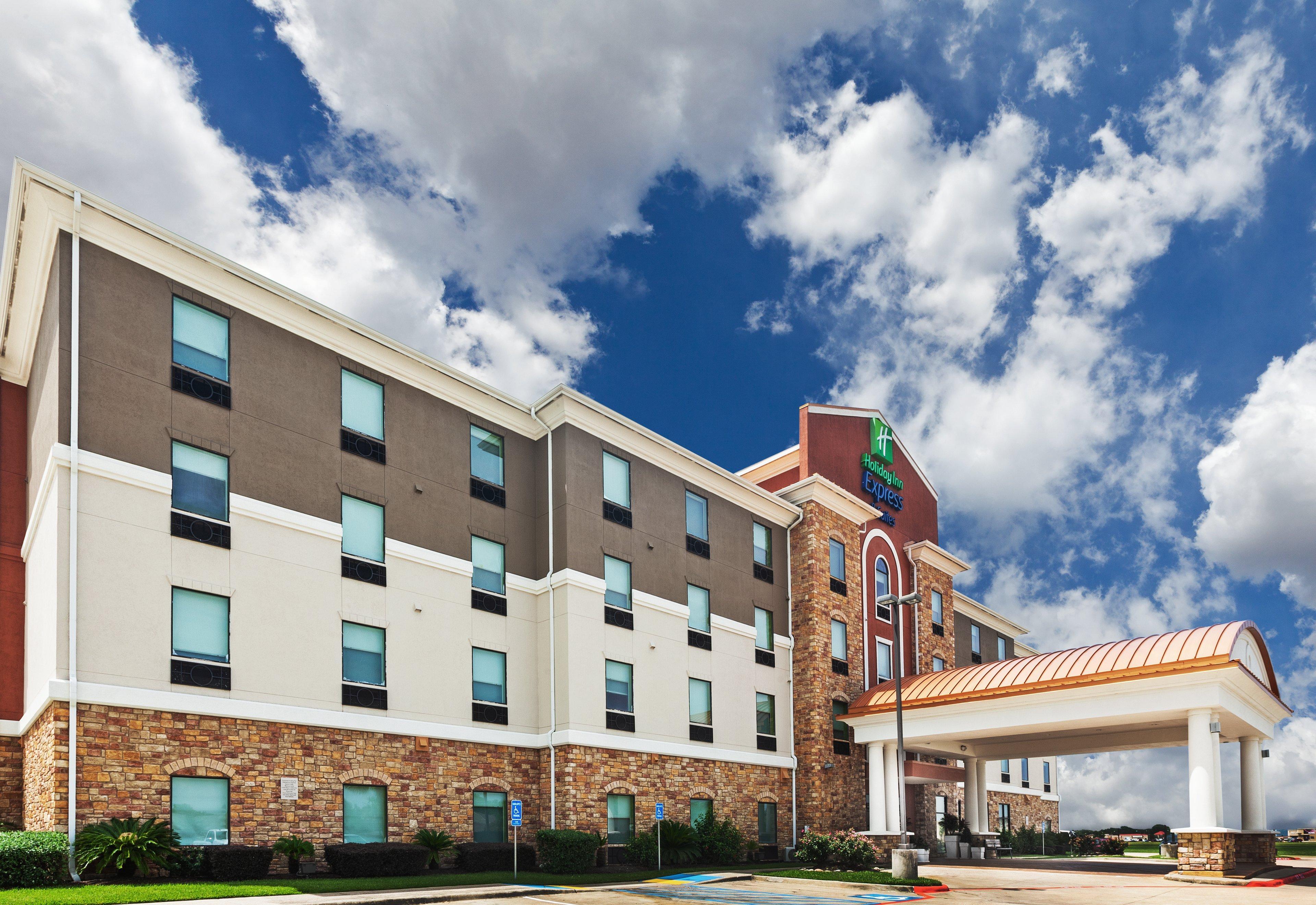 Holiday Inn Express Hotel & Suites Port Arthur, An Ihg Hotel Exterior photo